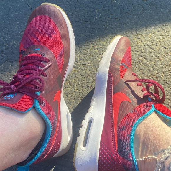 LIMITED EDITION Nike Air Max Thea Print N7 Burgundy Sneakers Women’s Size 7 - Picture 17 of 17
